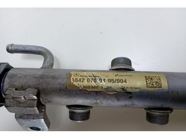 bontott MERCEDES-BENZ S-CLASS Közösnyomócső