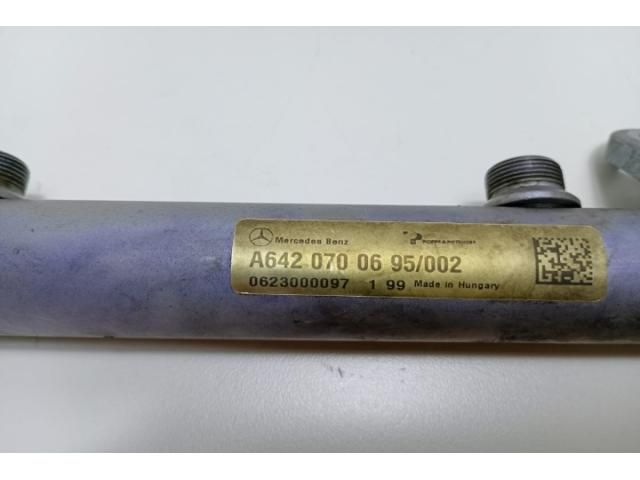 bontott MERCEDES-BENZ S-CLASS Közösnyomócső