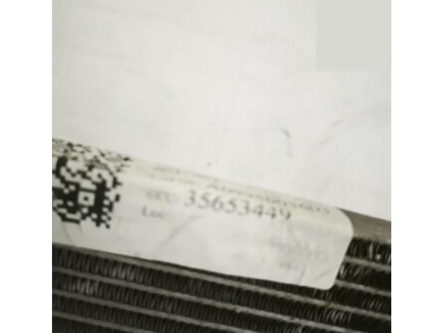 bontott MERCEDES-BENZ S-CLASS Vízhűtő Radiátor (Klímás)