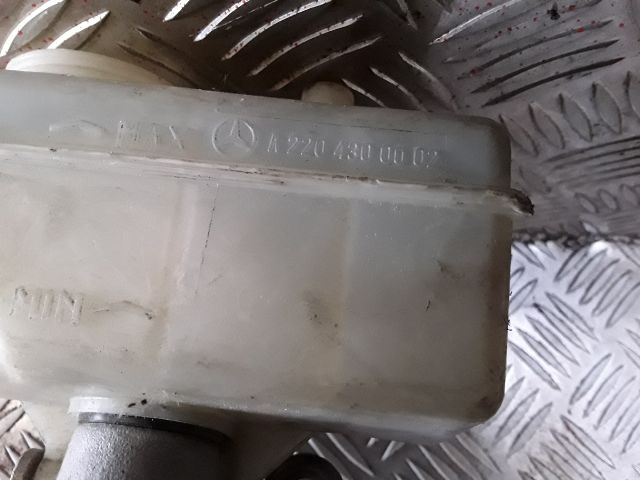 bontott MERCEDES-BENZ S-CLASS Főfékhenger