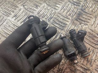 bontott MERCEDES-BENZ S-CLASS Porlasztó (1 db)