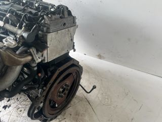 bontott MERCEDES-BENZ S-CLASS Motor (Fűzött blokk hengerfejjel)