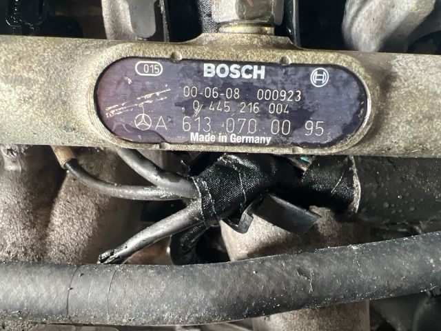 bontott MERCEDES-BENZ S-CLASS Motor (Fűzött blokk hengerfejjel)