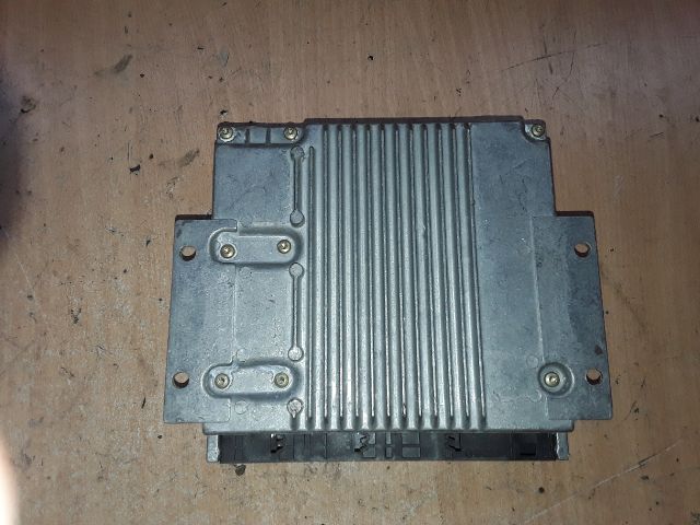 bontott MERCEDES-BENZ S-CLASS Motorvezérlő