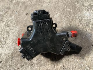 bontott MERCEDES-BENZ S-CLASS Nagynyomású Szivattyú