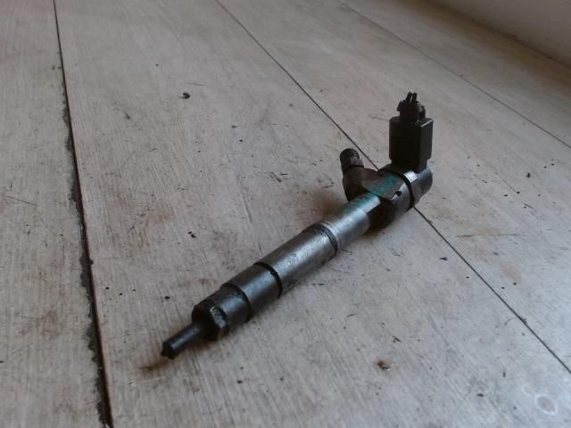 bontott MERCEDES-BENZ S-CLASS Porlasztó (1 db)