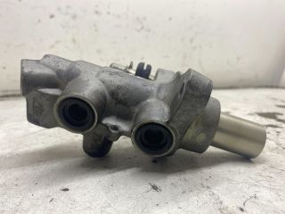 bontott MERCEDES-BENZ S-CLASS Főfékhenger