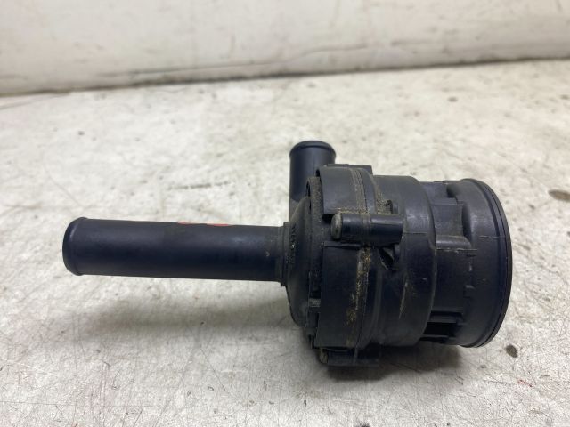 bontott MERCEDES-BENZ S-CLASS Kiegészítő Vízszivattyú