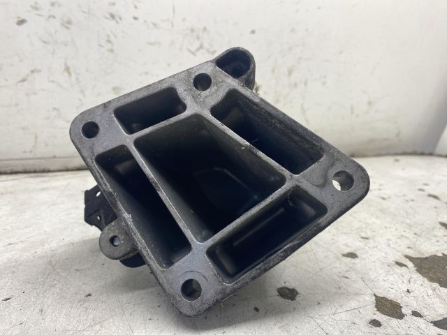 bontott MERCEDES-BENZ S-CLASS Motor Tartó Bak (Fém)