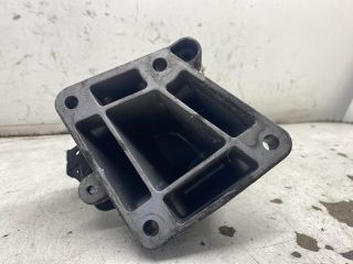 bontott MERCEDES-BENZ S-CLASS Motor Tartó Bak (Fém)