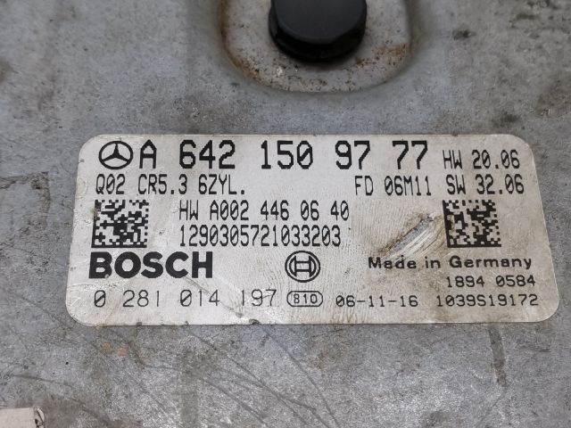 bontott MERCEDES-BENZ S-CLASS Motorvezérlő