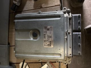 bontott MERCEDES-BENZ S-CLASS Motorvezérlő