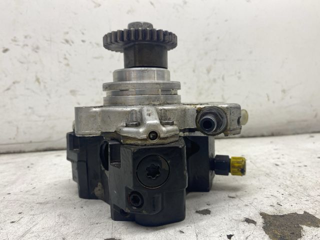 bontott MERCEDES-BENZ S-CLASS Nagynyomású Szivattyú