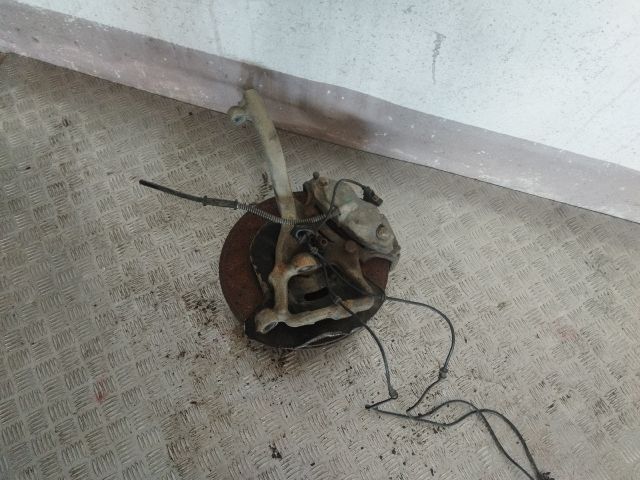 bontott MERCEDES-BENZ S-CLASS Jobb első Csonkállvány Kerékaggyal