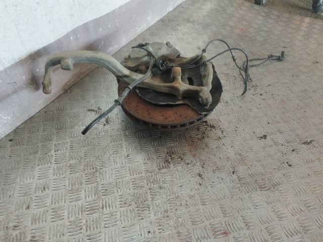 bontott MERCEDES-BENZ S-CLASS Jobb első Csonkállvány Kerékaggyal