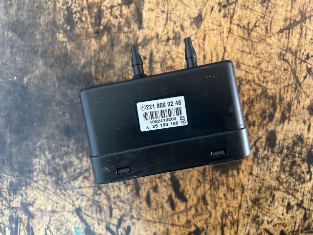 bontott MERCEDES-BENZ S-CLASS Vákumpumpa