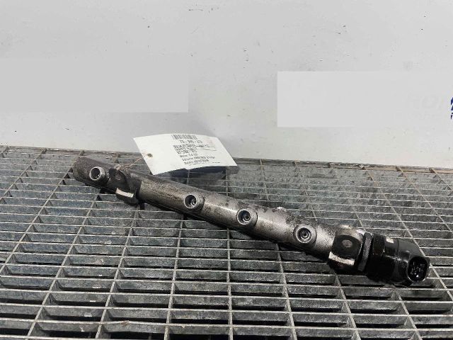 bontott MERCEDES-BENZ S-CLASS Közösnyomócső