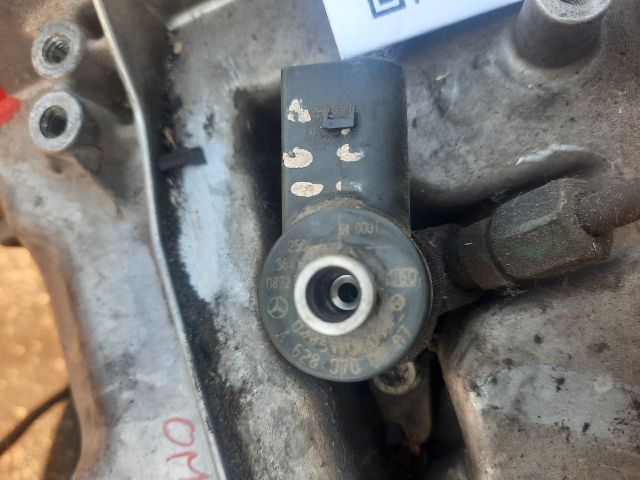 bontott MERCEDES-BENZ S-CLASS Porlasztó (1 db)