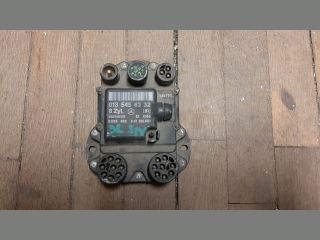 bontott MERCEDES-BENZ S-CLASS Motorvezérlő