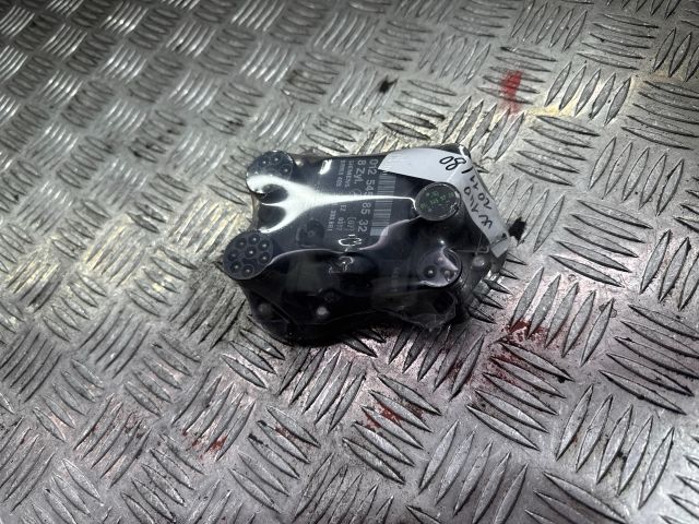 bontott MERCEDES-BENZ S-CLASS Gyújtótrafó