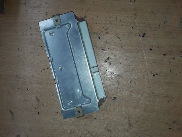 bontott MERCEDES-BENZ S-CLASS Motorvezérlő