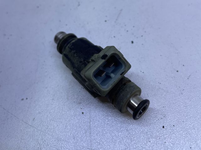 bontott MERCEDES-BENZ S-CLASS Porlasztó (1 db)