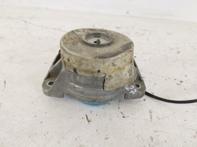 bontott MERCEDES-BENZ S-CLASS Motor Tartó Bak Jobb