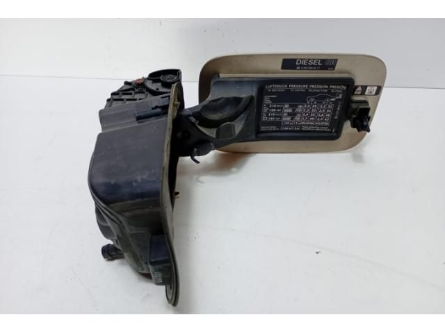 bontott MERCEDES-BENZ S-CLASS Tankajtó