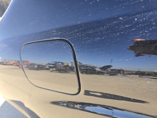 bontott MERCEDES-BENZ S-CLASS Tankajtó