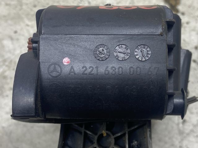 bontott MERCEDES-BENZ S-CLASS Tankajtó