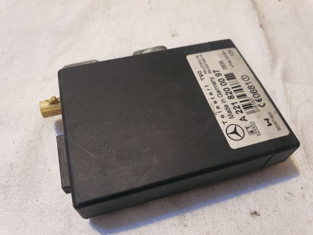 bontott MERCEDES-BENZ S-CLASS Telefon Elektronika