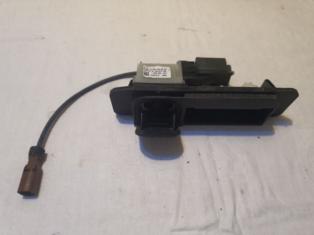 bontott MERCEDES-BENZ S-CLASS Tolatókamera