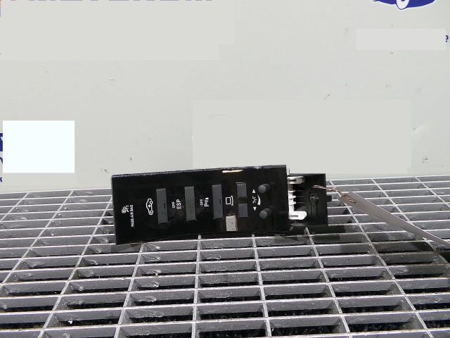 bontott MERCEDES-BENZ S-CLASS Tolatóradar Kapcsoló