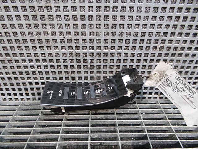 bontott MERCEDES-BENZ S-CLASS Tolatóradar Kapcsoló