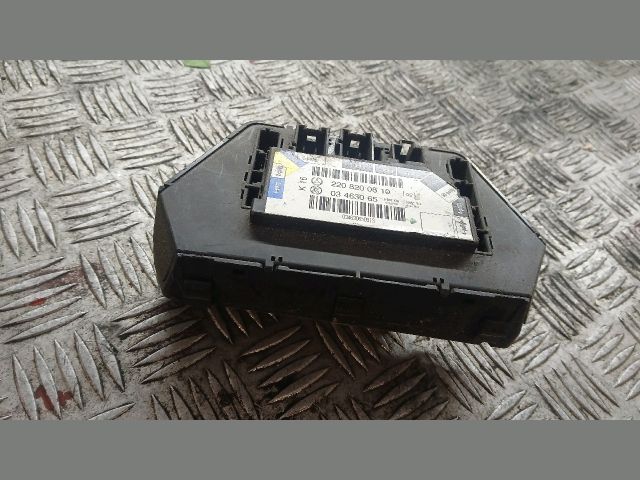 bontott MERCEDES-BENZ S-CLASS Ülés Elektronika