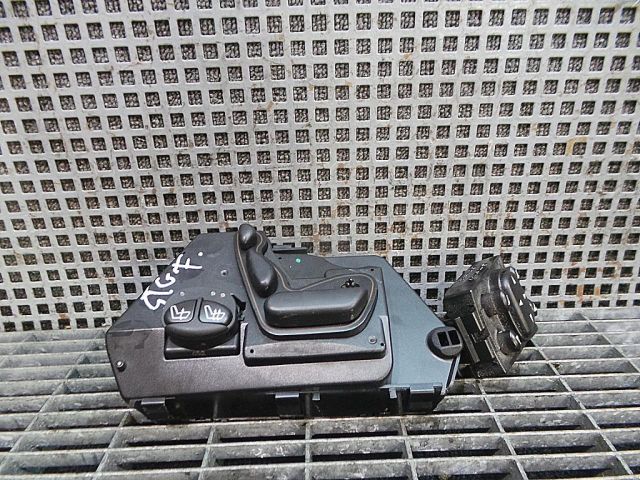 bontott MERCEDES-BENZ S-CLASS Ülésmagasság Állító Kar / Gomb