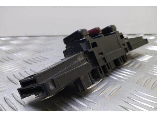 bontott MERCEDES-BENZ S-CLASS Vészvillogó Kapcsoló