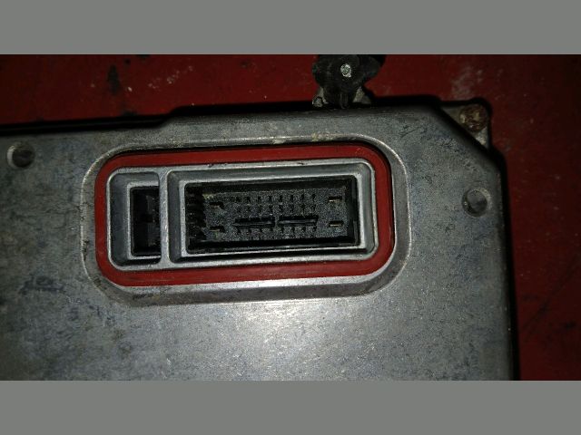 bontott MERCEDES-BENZ S-CLASS Xenon Trafó