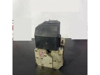 bontott MERCEDES-BENZ SL ABS Kocka