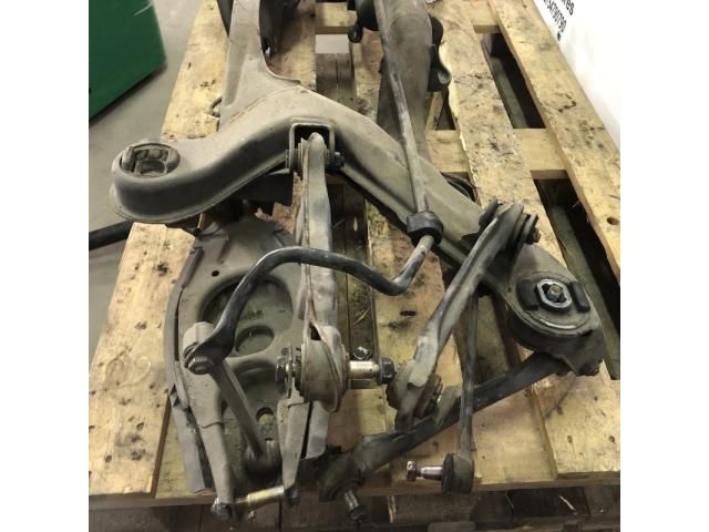 bontott MERCEDES-BENZ SL Hátsó Bölcső