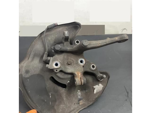 bontott MERCEDES-BENZ SL Jobb első Csonkállvány