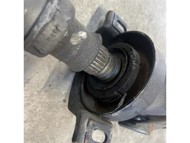 bontott MERCEDES-BENZ SL Kardántengely