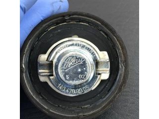 bontott MERCEDES-BENZ SL Tanksapka