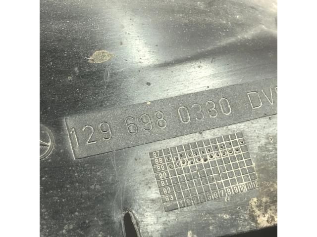 bontott MERCEDES-BENZ SL Bal első Dobbetét (Kerékjárati, Műanyag)