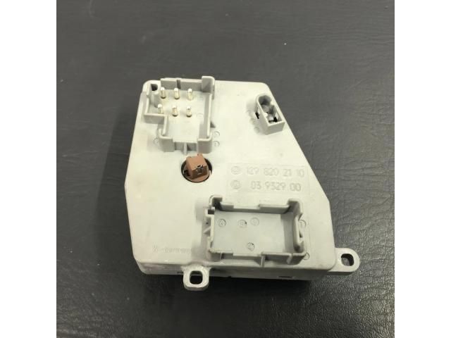 bontott MERCEDES-BENZ SL Bal első Ülésállító Kapcsoló