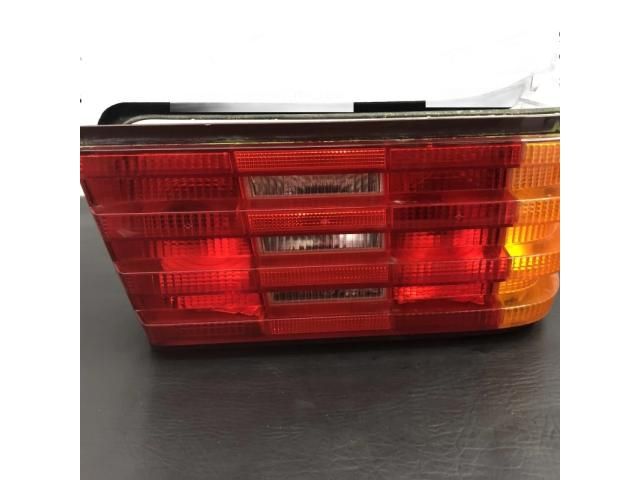 bontott MERCEDES-BENZ SL Bal Külső Hátsó Lámpa