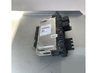 bontott MERCEDES-BENZ SL Biztosítéktábla Csomagtér