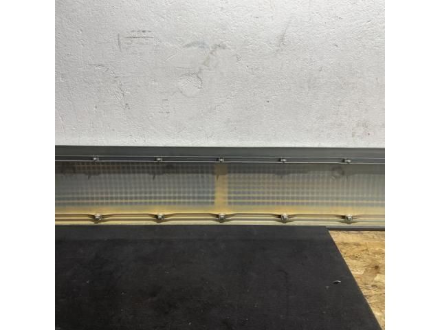 bontott MERCEDES-BENZ SL Jobb első Ajtó Díszléc