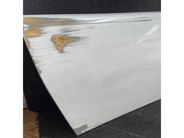 bontott MERCEDES-BENZ SL Jobb első Ajtó Díszléc