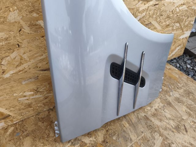 bontott MERCEDES-BENZ SL Jobb első Sárvédő